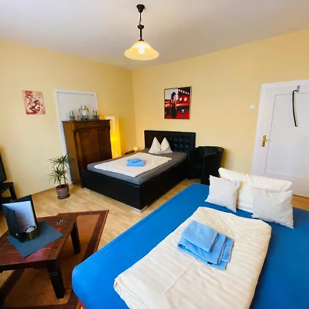 Single-apartment Bis 2 Personen, 27qm In Schleusingen, Wlan, Parkplatz